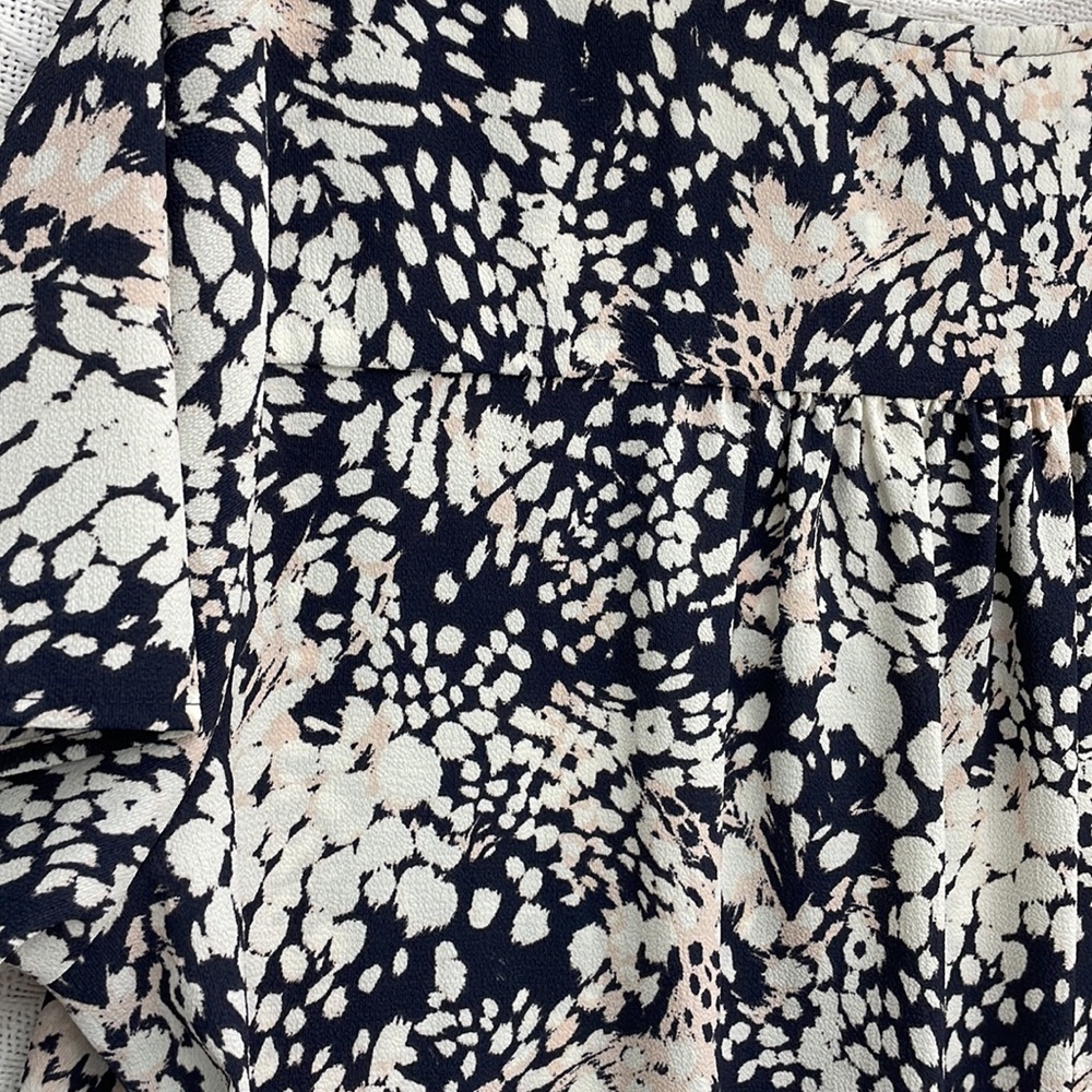 LuLaRoe Shannah top extra-large crêpe blouse, short sleeve new tags - Picture 5 of 7